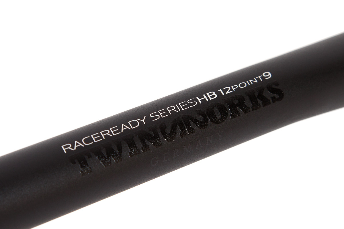 TwinWorks HB RaceReady, AL7050, 31,8x810mm, 12mm Rise, schwarz elox