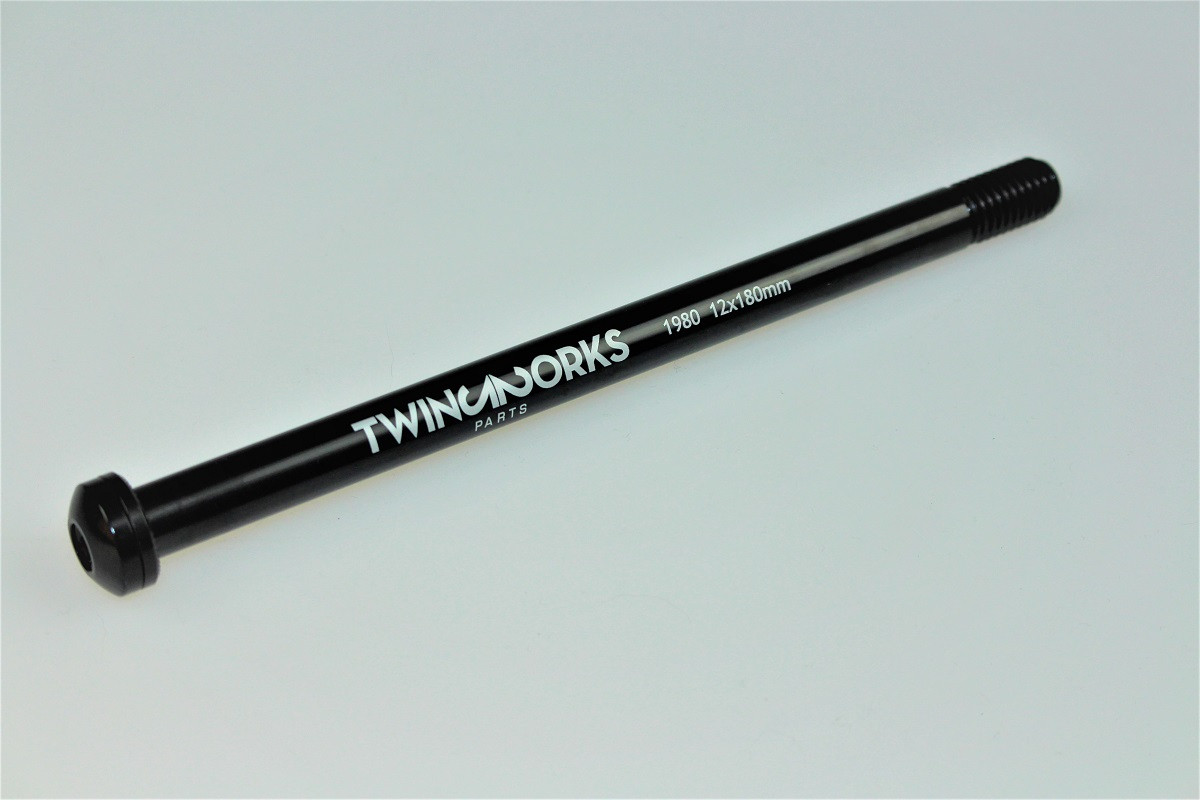 TwinWorks 1980 aluminum thru axle 12*1.75x180mm