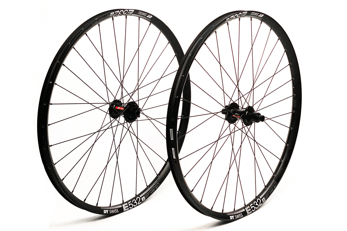 DT Swiss wheel set E532 / 370 29 w Maxxis tires