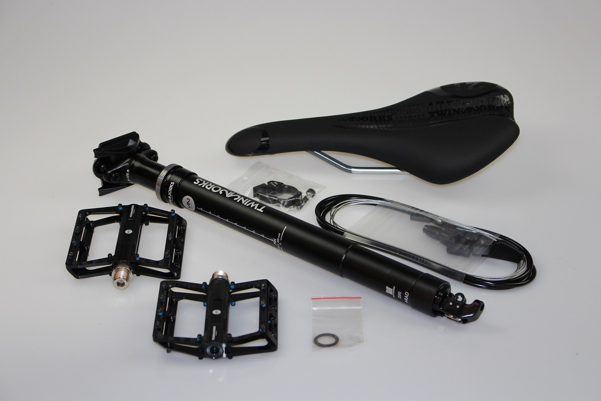Black Friday bundle TwinWorks 6 -dropper post 150mm, saddle, pedals