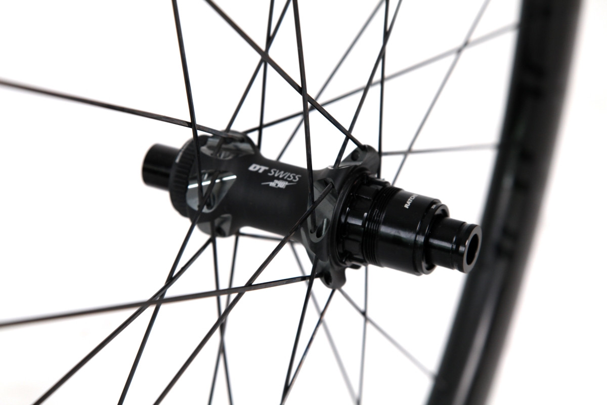 DT SWISS Laufradsatz GRC 1400 Spline 29 / 700C 12x100/12x142mm Center Lock Carbon