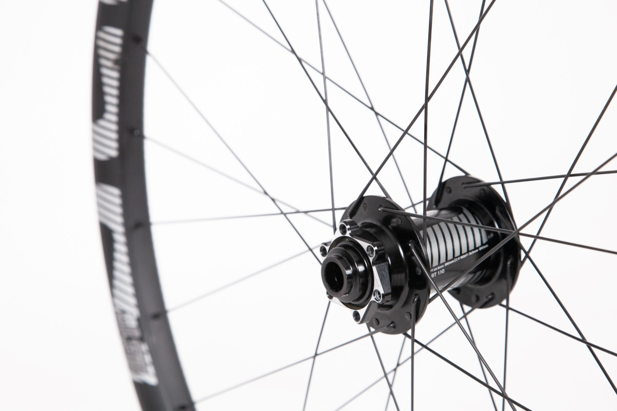 e*thirteen Laufrad LG1r EN 27.5 Boost 15x110mm